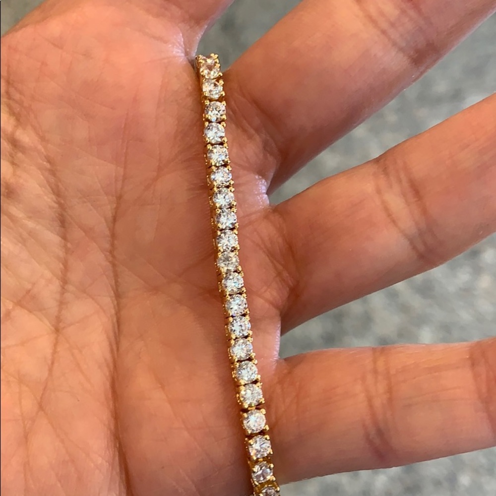 New 14k Gold Plated Tennis Bracelet 6.5" inches - Picture 8 of 16